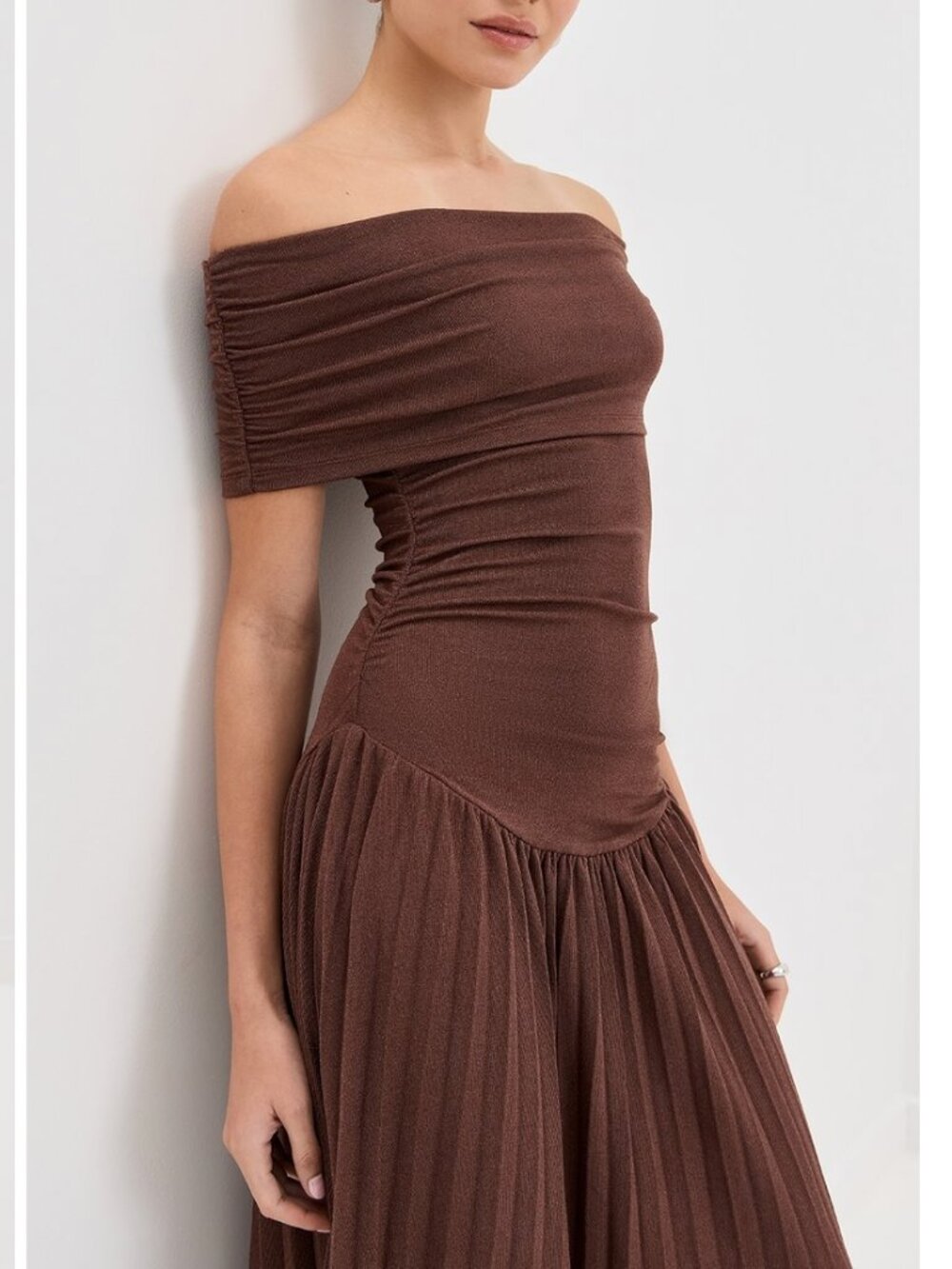 BEST Lioness Field Of Dreams Knit Maxi Dress Gown Brown Cafe - Picture 2 of 8
